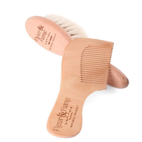 Bebek Saç Bakım Seti( Keçi Kılı Bebek Saç Fırçası + Doğal Kiraz Ağacı Bebek Tarak + Saklama Kesesi )