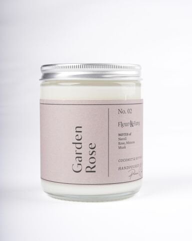 Garden Rose - Kokulu Premium Mum - Taze Gül Bahçesi ve Zarif Çiçeklerin Büyüsü