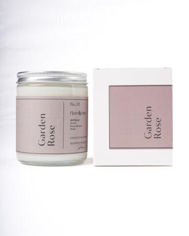 Garden Rose - Kokulu Premium Mum - Taze Gül Bahçesi ve Zarif Çiçeklerin Büyüsü